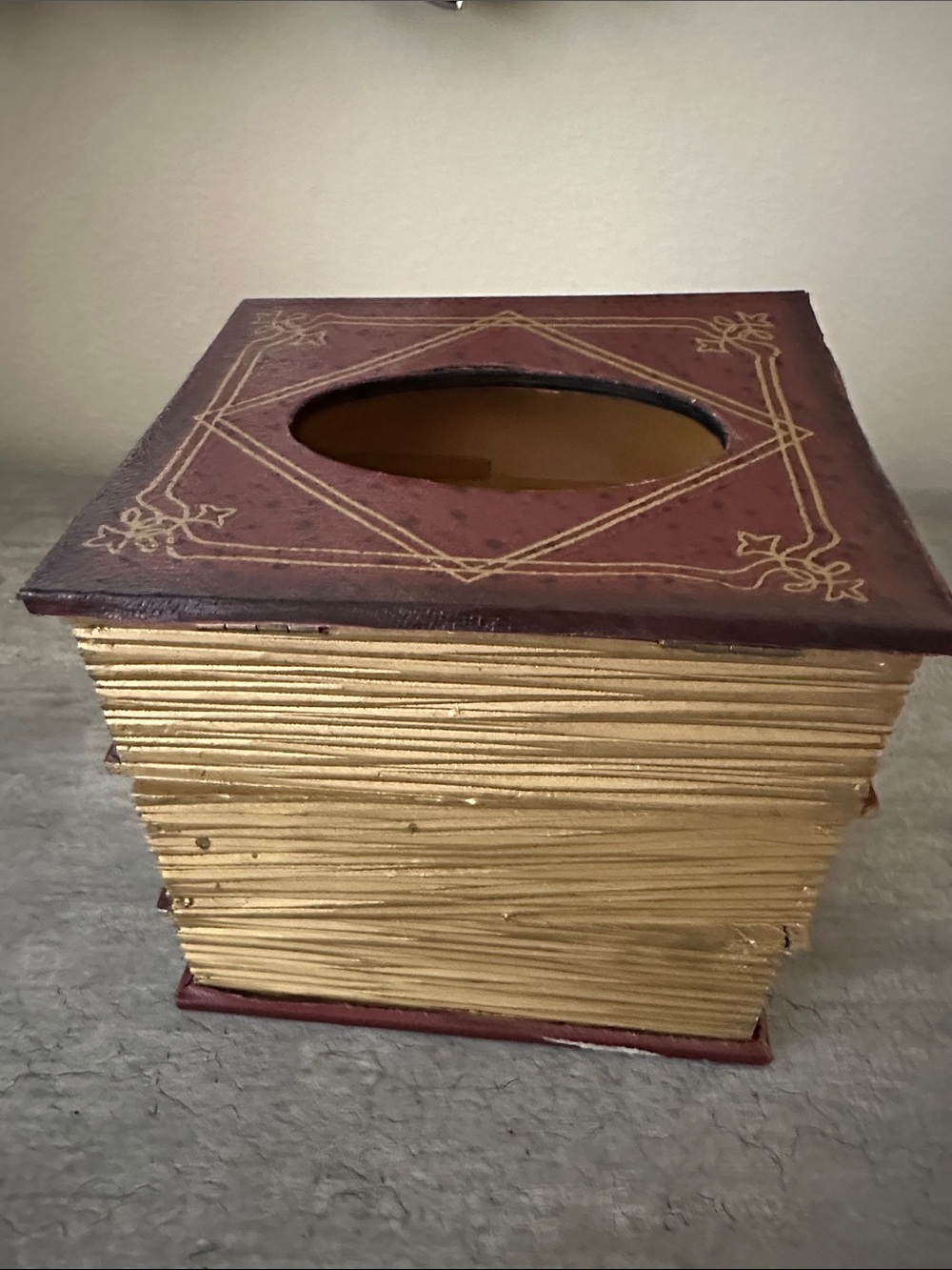 Vintage Faux Leather Wood Book Stack Tissue Box Cover in Green & Brown - Picture 6 of 8